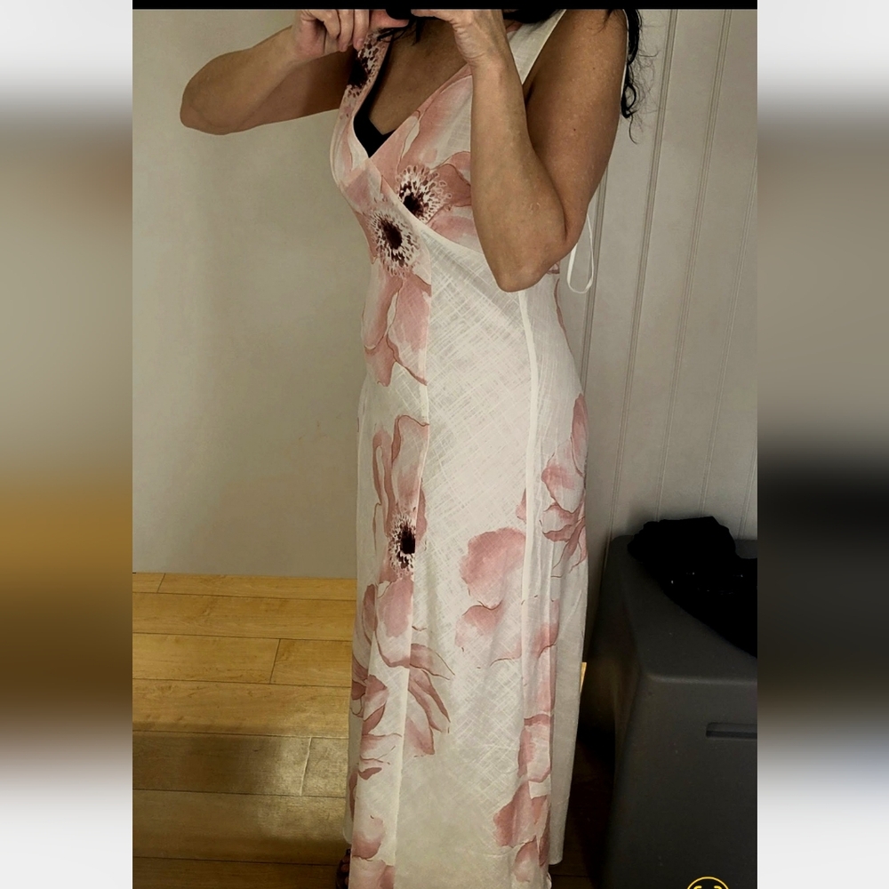 Paper Heart Floral Maxi Dress in Pink and White